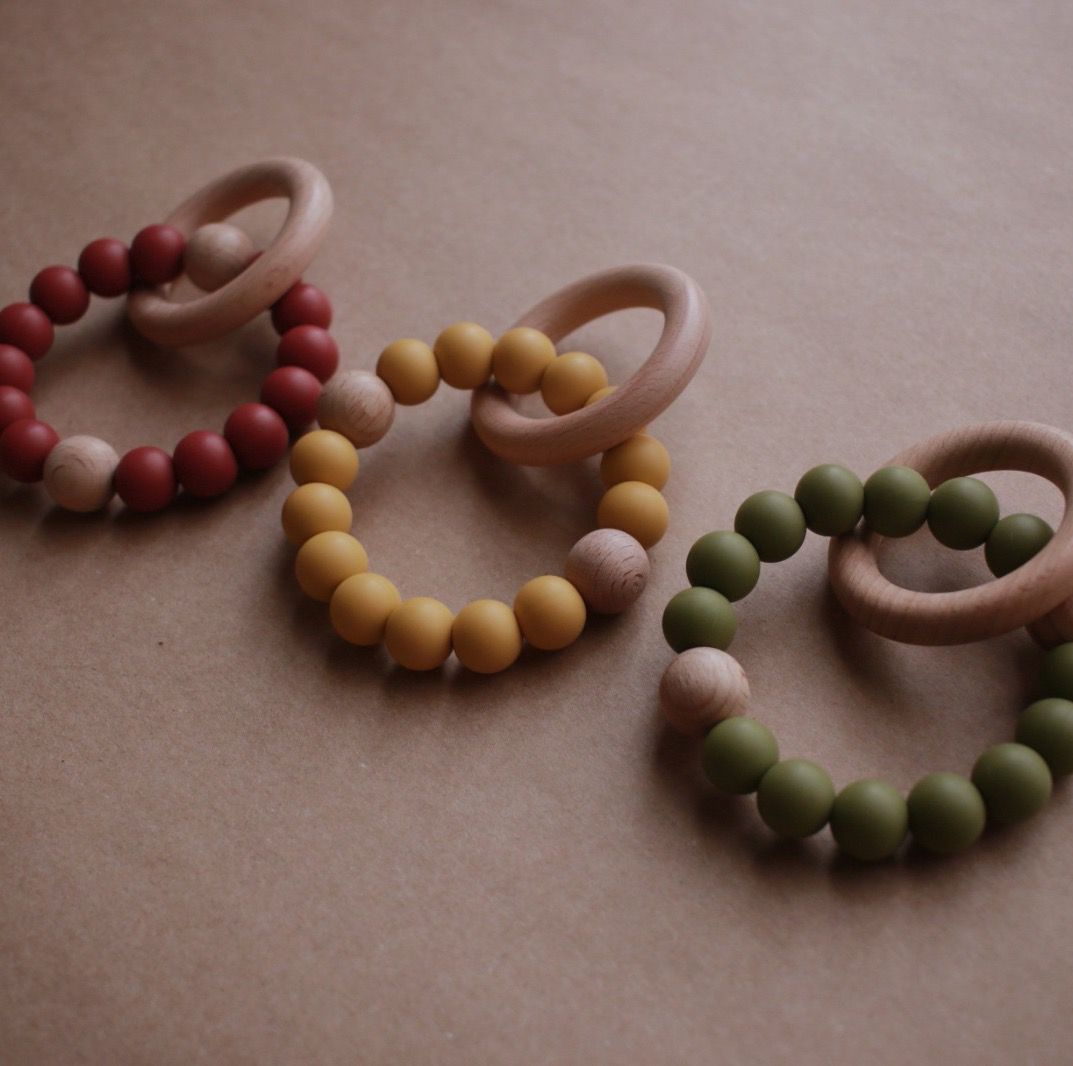 ARIA Ring Teether (3m+)
